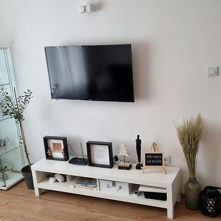 Apartman H8 Б'єловар Екстер'єр фото
