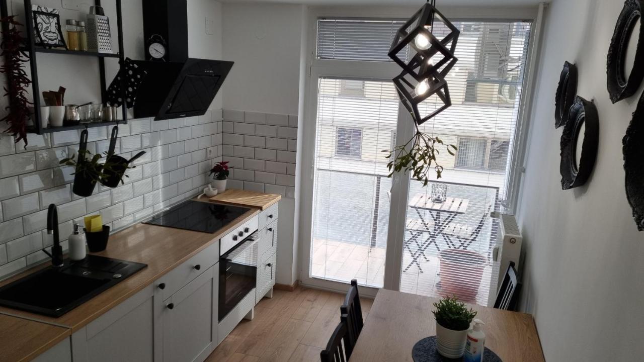 Apartman H8 Б'єловар Екстер'єр фото