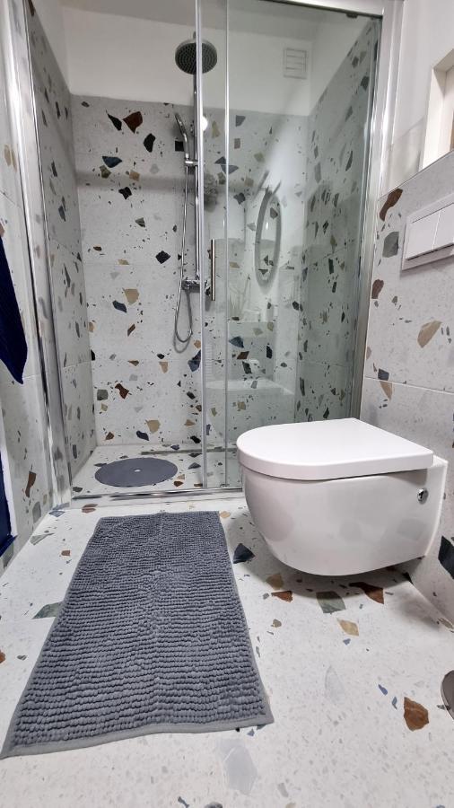 Apartman H8 Б'єловар Екстер'єр фото