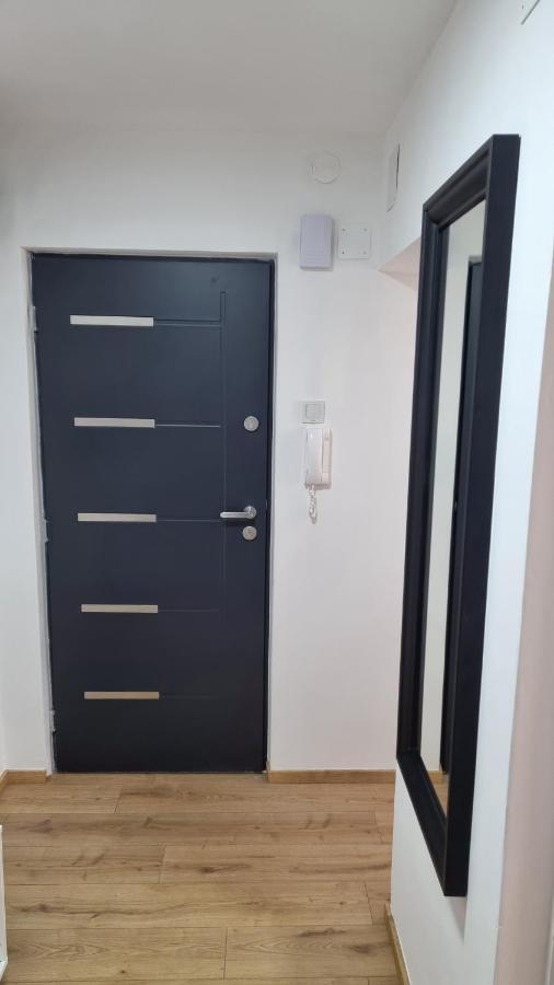 Apartman H8 Б'єловар Екстер'єр фото