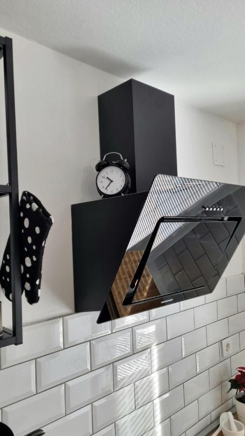 Apartman H8 Б'єловар Екстер'єр фото